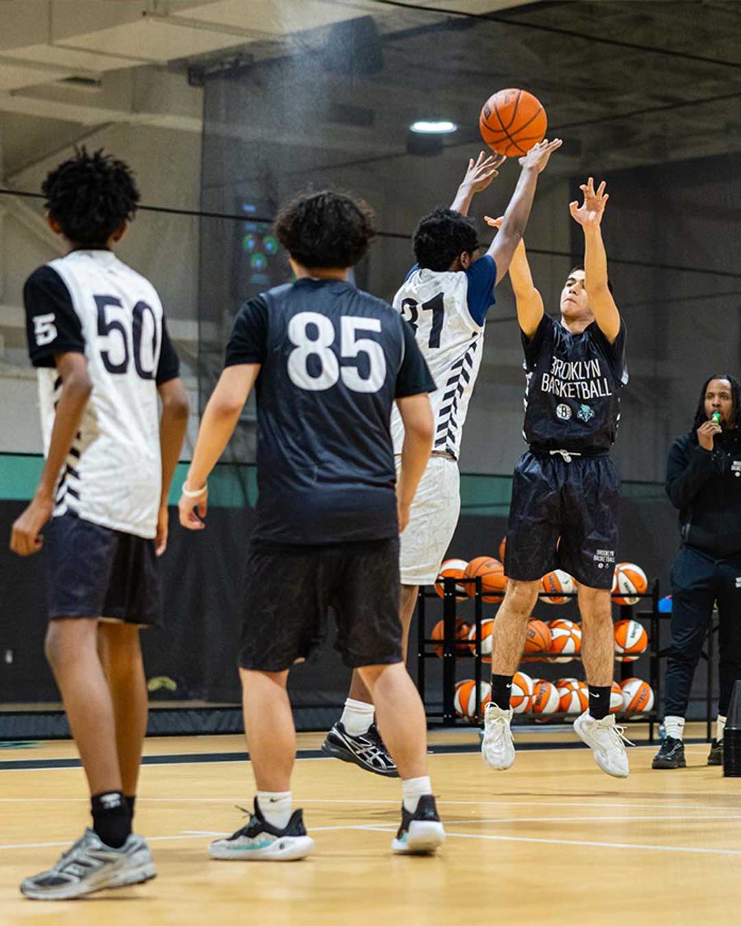 Brooklyn Basketball bg image